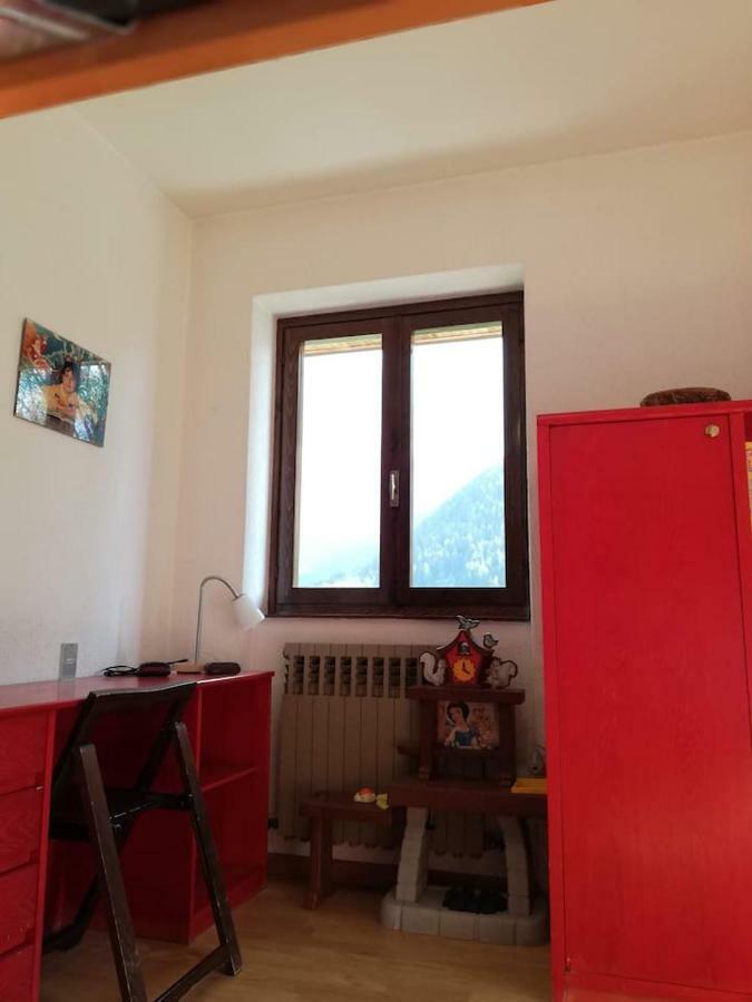 Grande Casa Di Famiglia Lägenhet Temù Exteriör bild